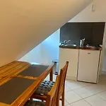 Lotus Apartment *