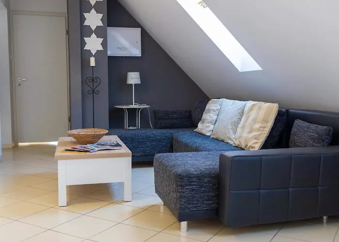 Lotus * שיופוק